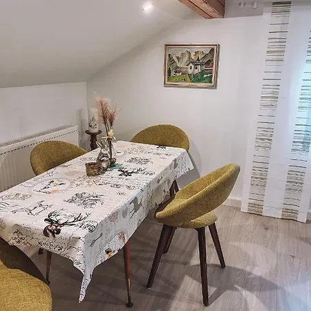 Ferienwohnung * فيشتاخ